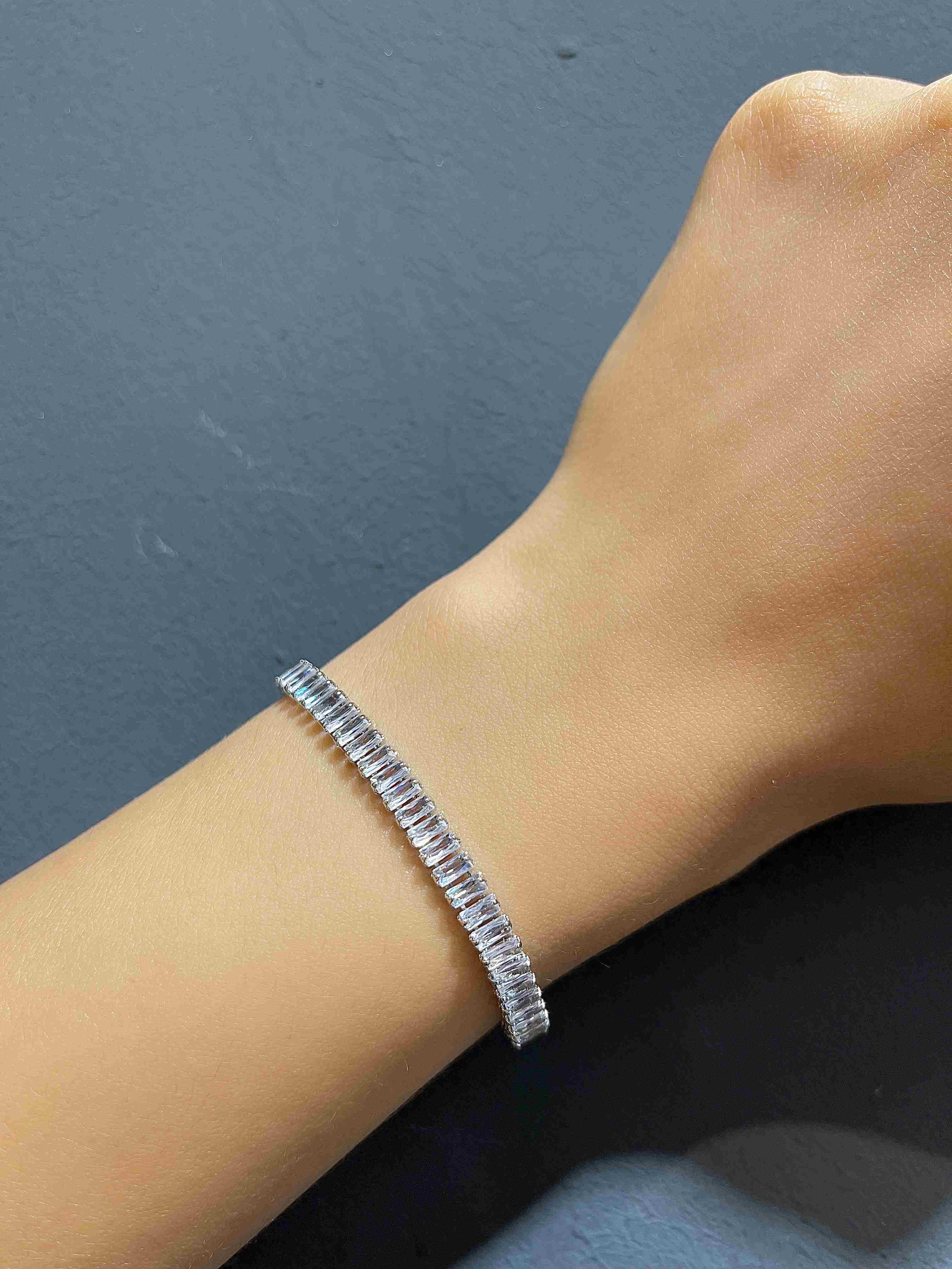 CELİK SUYOLU BİLEKLİK