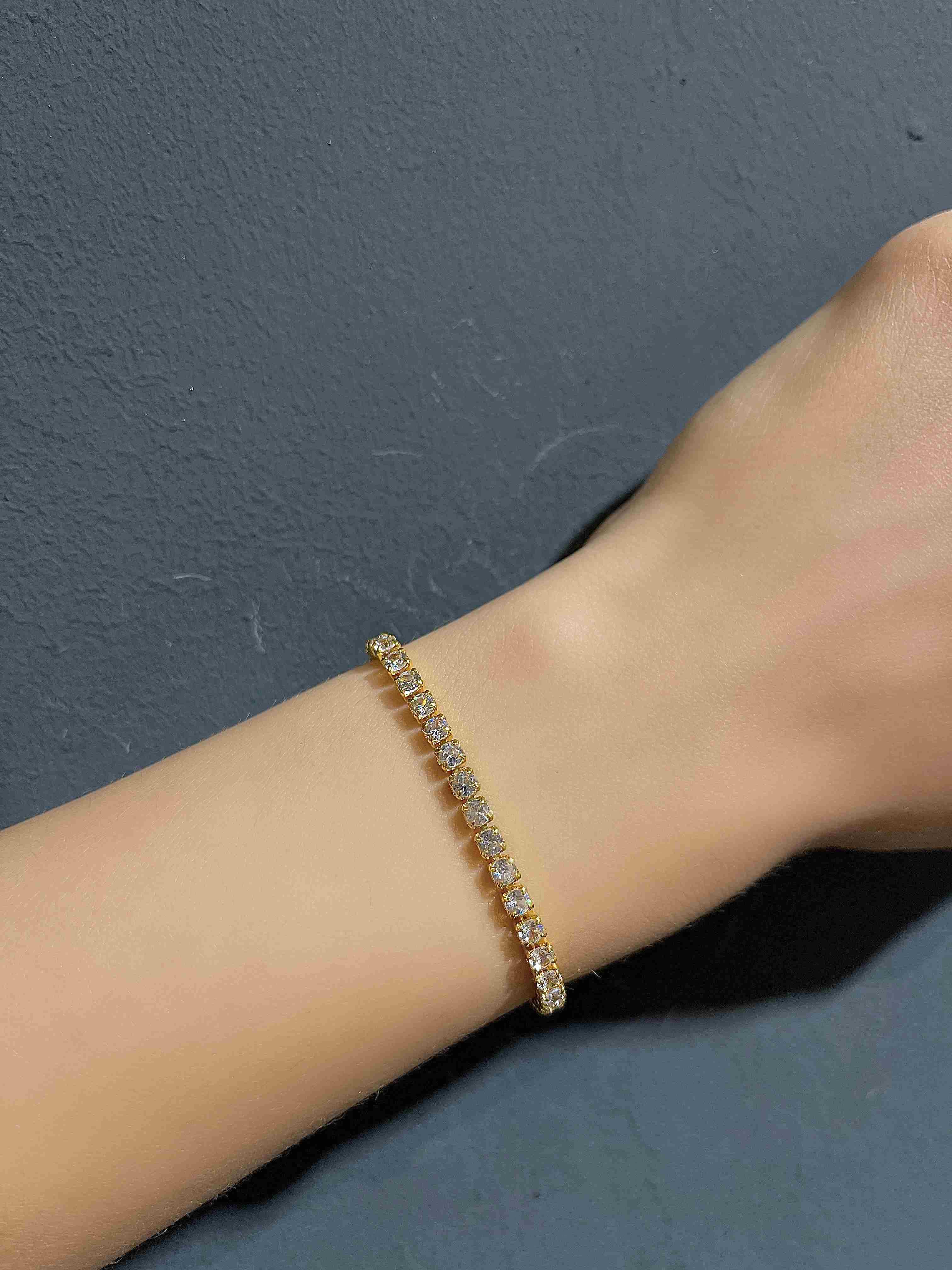 CELİK SUYOLU BİLEKLİK