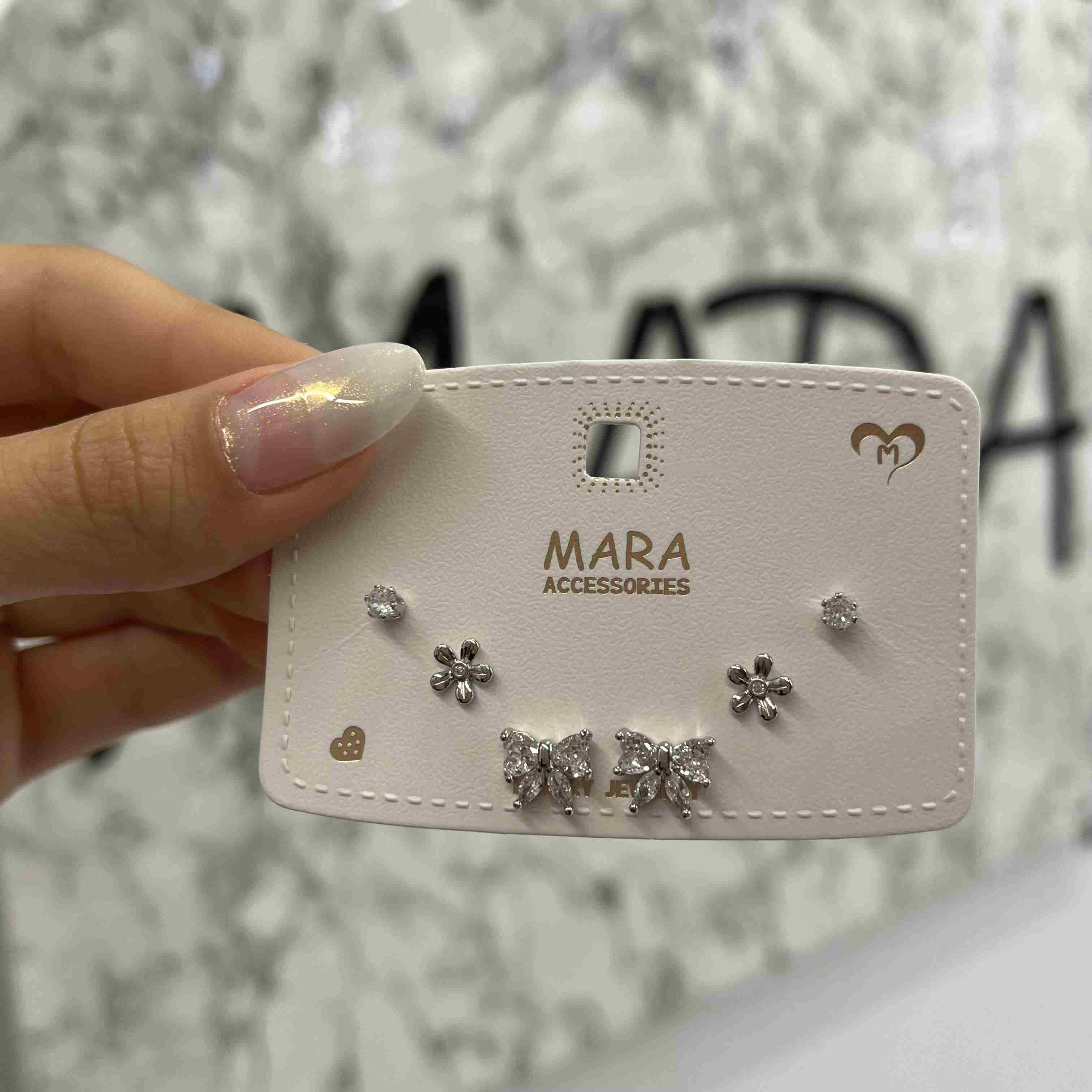 YAZLIK ÇITIR ZİRKON KOMBİN KÜPE 