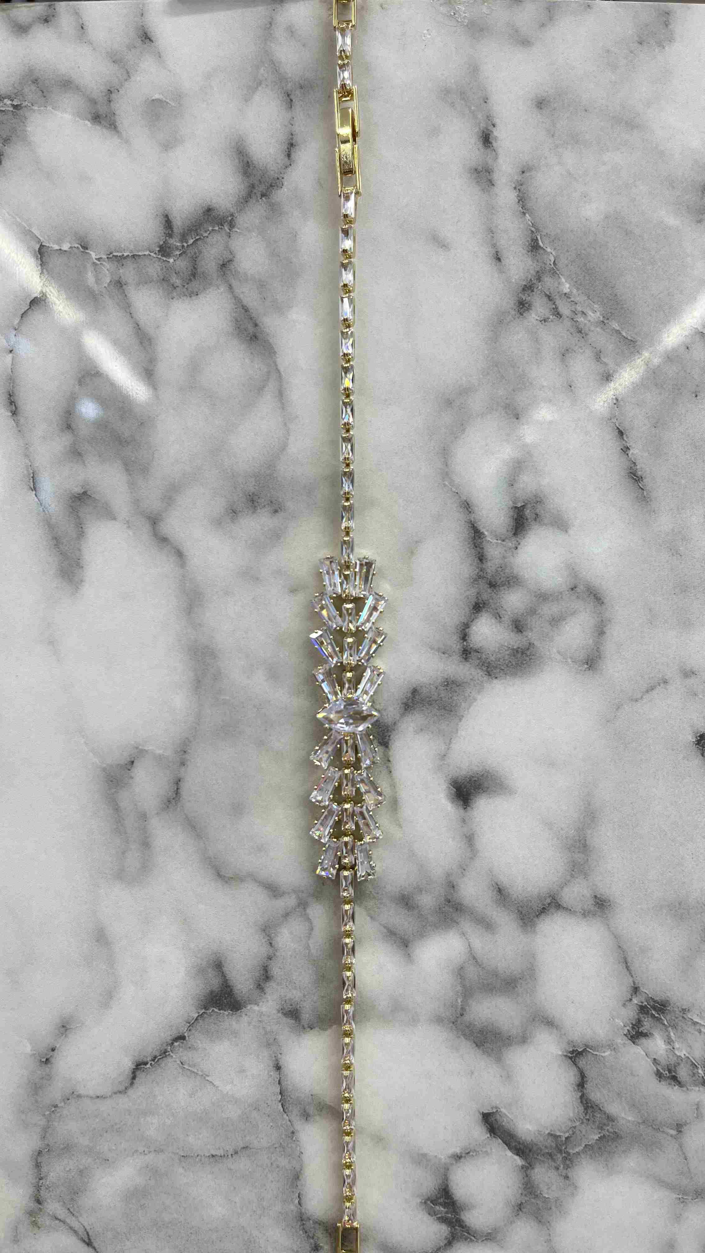 ZİRKON VİP BİLEKLİK