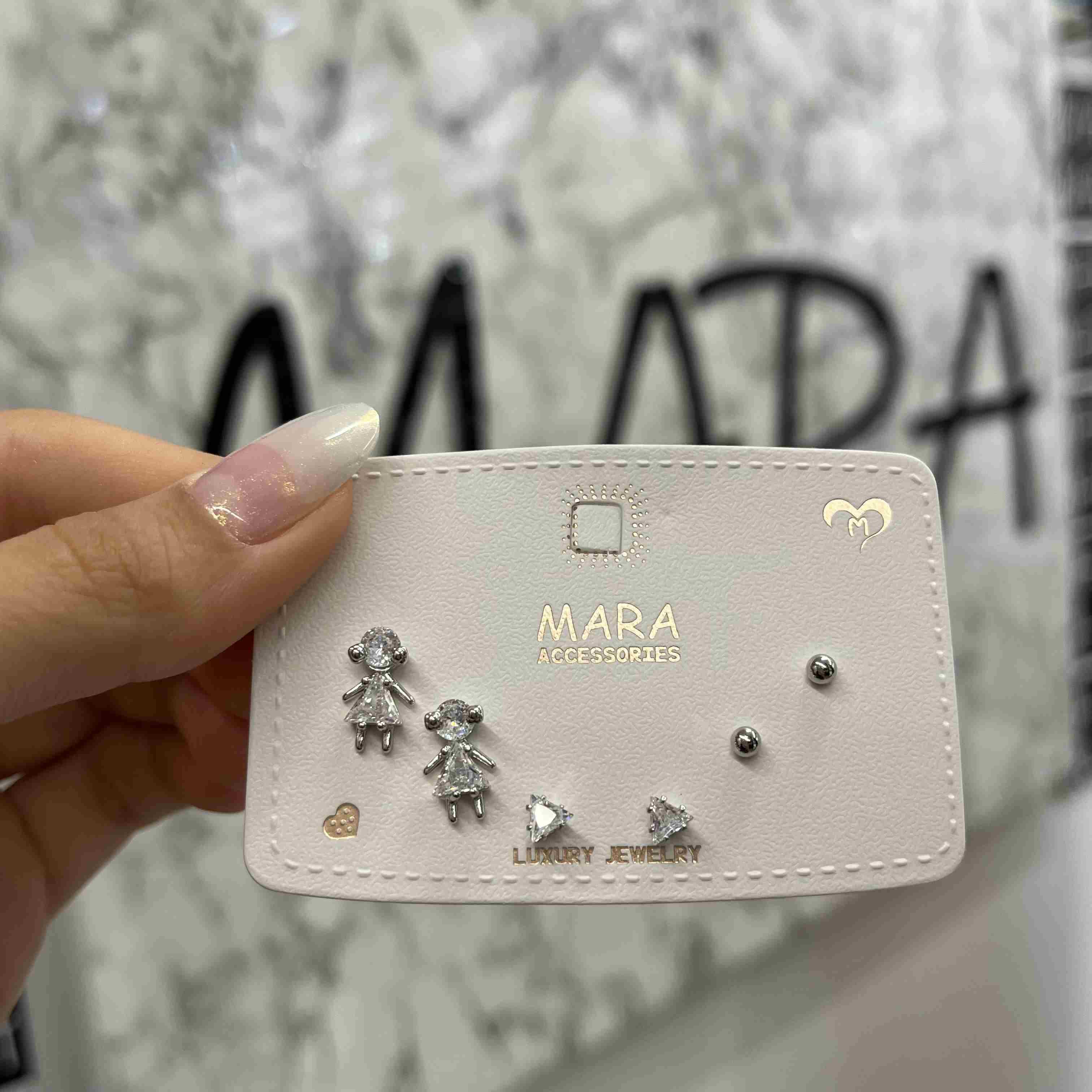 YAZLIK ÇITIR ZİRKON KOMBİN KÜPE 