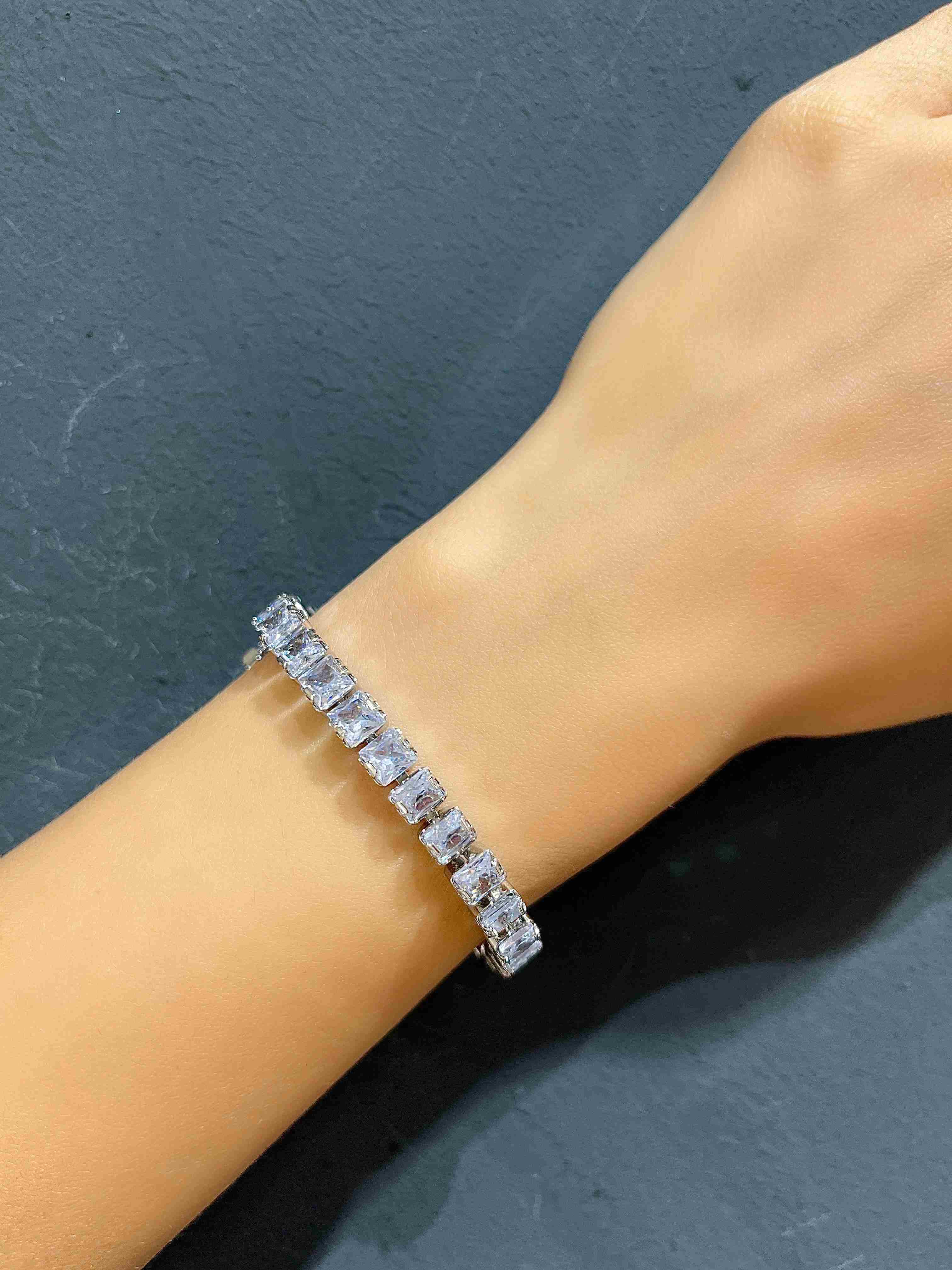 Çelik Su Yolu Bileklik