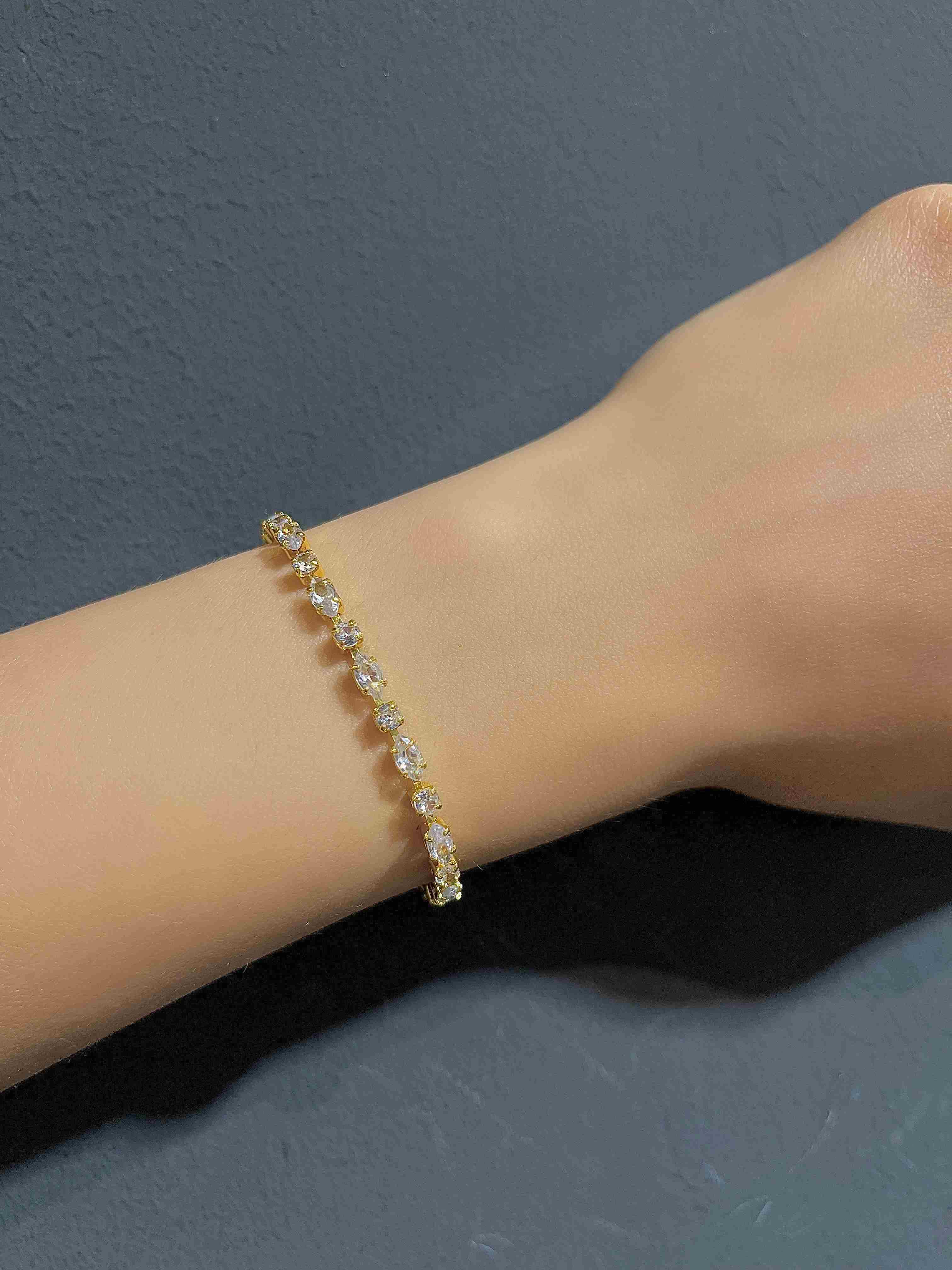 CELİK SUYOLU BİLEKLİK