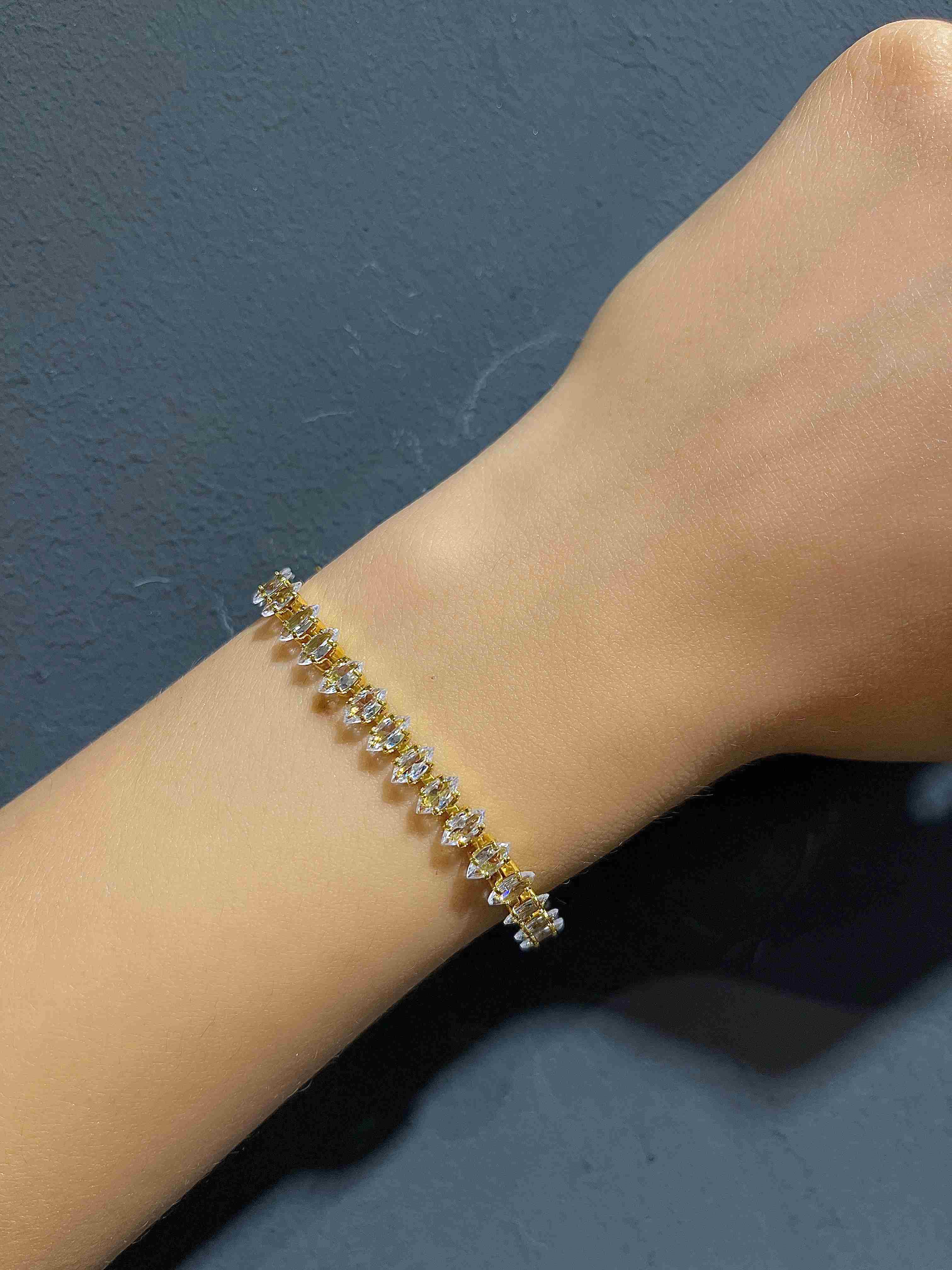 CELİK SUYOLU BİLEKLİK