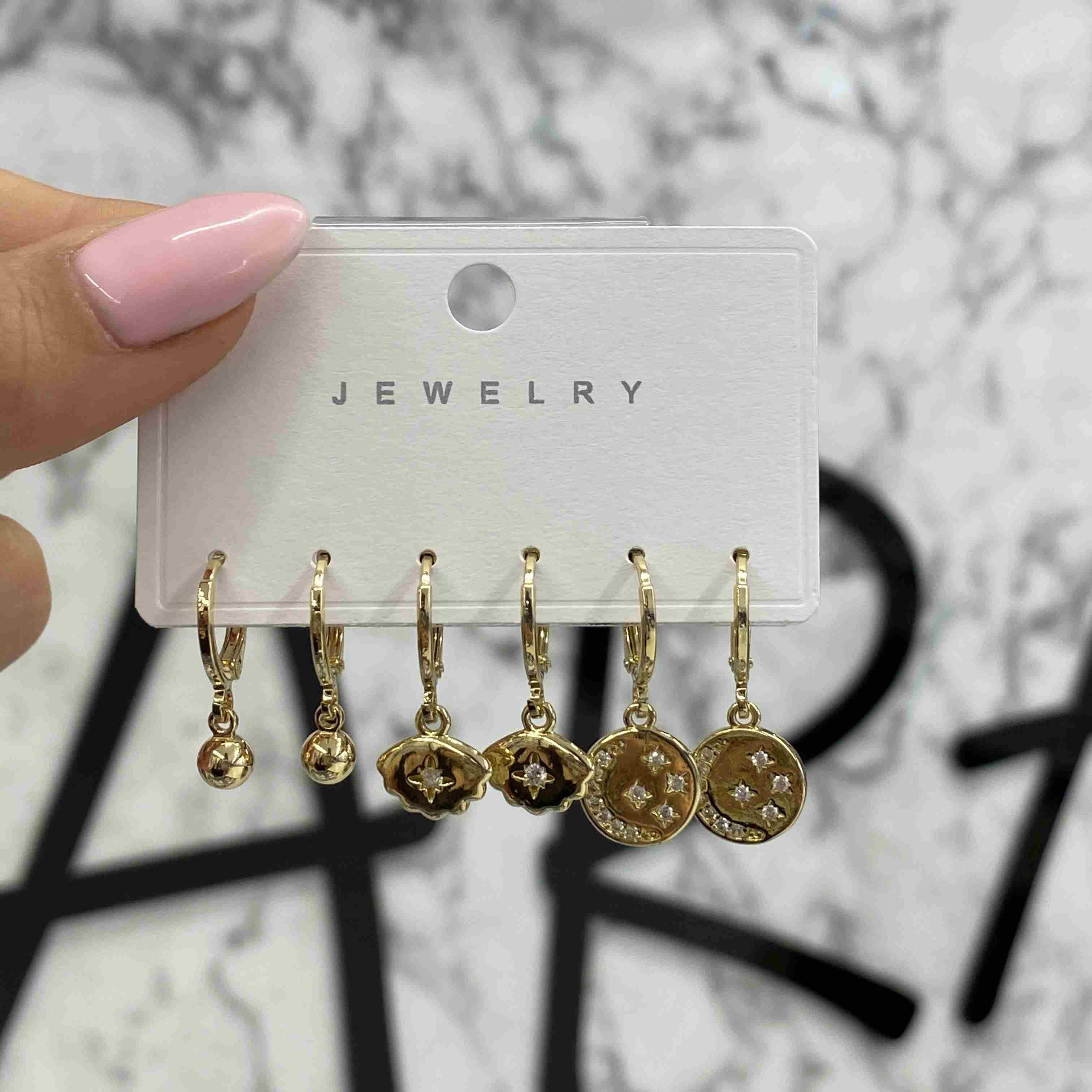 ZİRKON KONBIN KÜPE