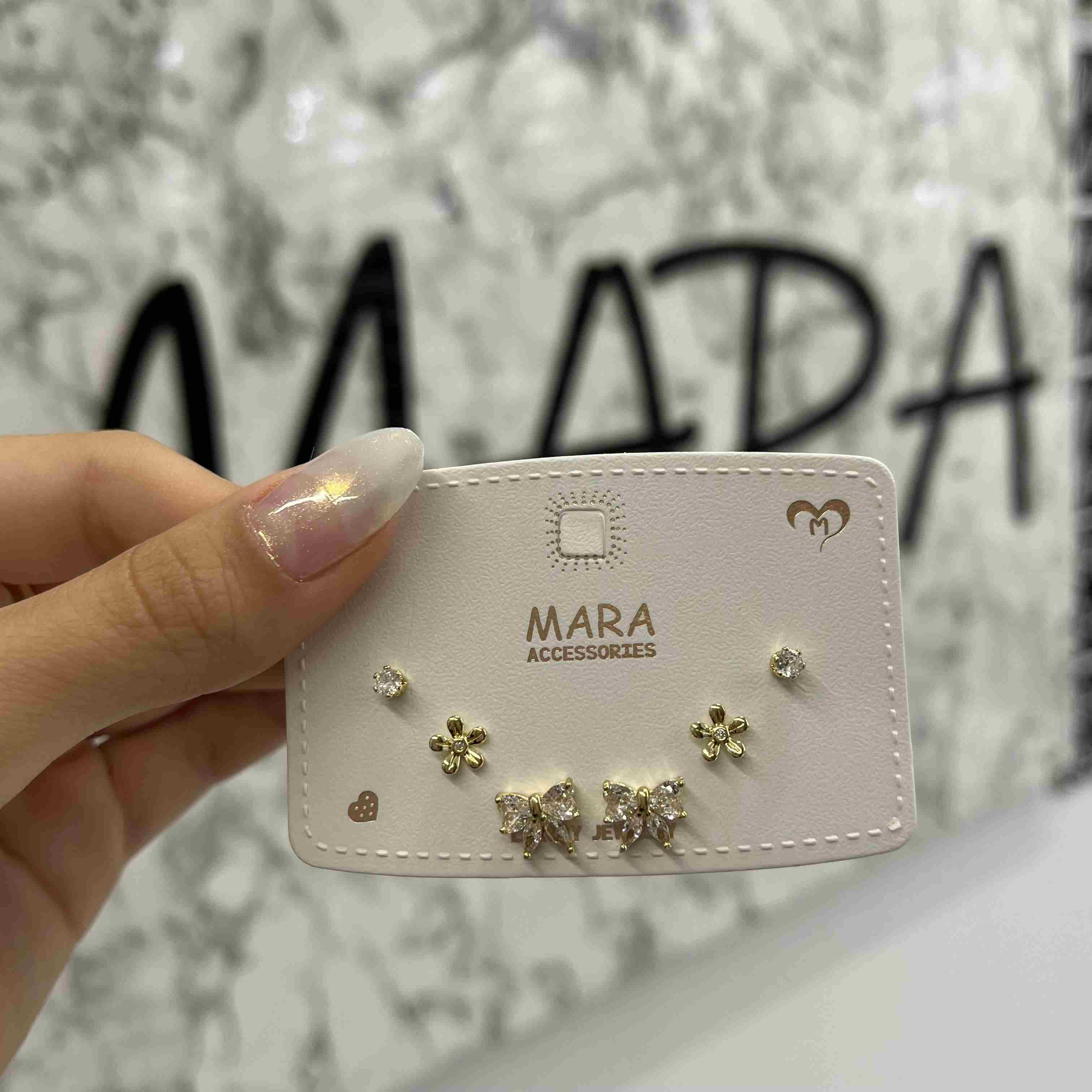 YAZLIK ÇITIR ZİRKON KOMBİN KÜPE 