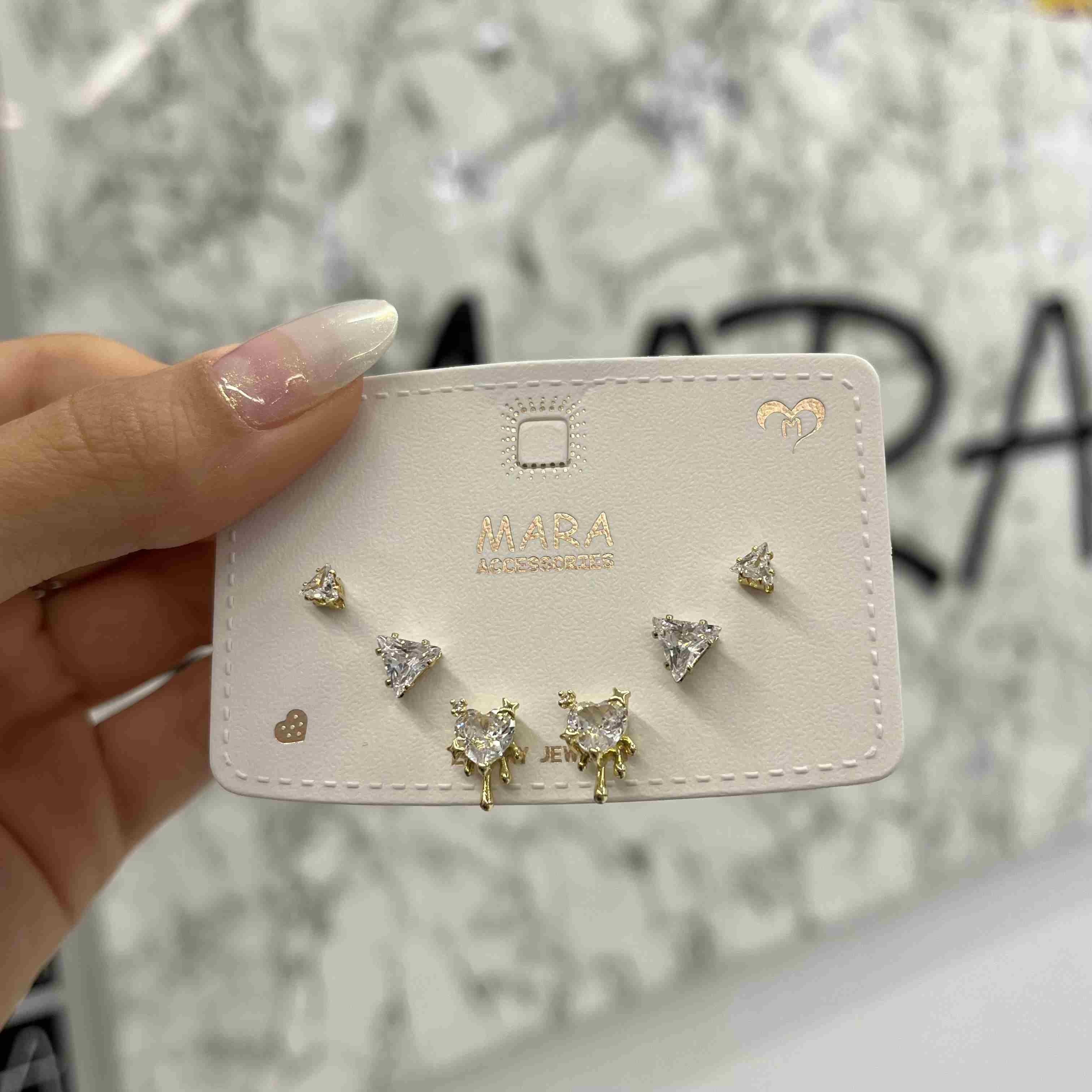 YAZLIK ÇITIR ZİRKON KOMBİN KÜPE 