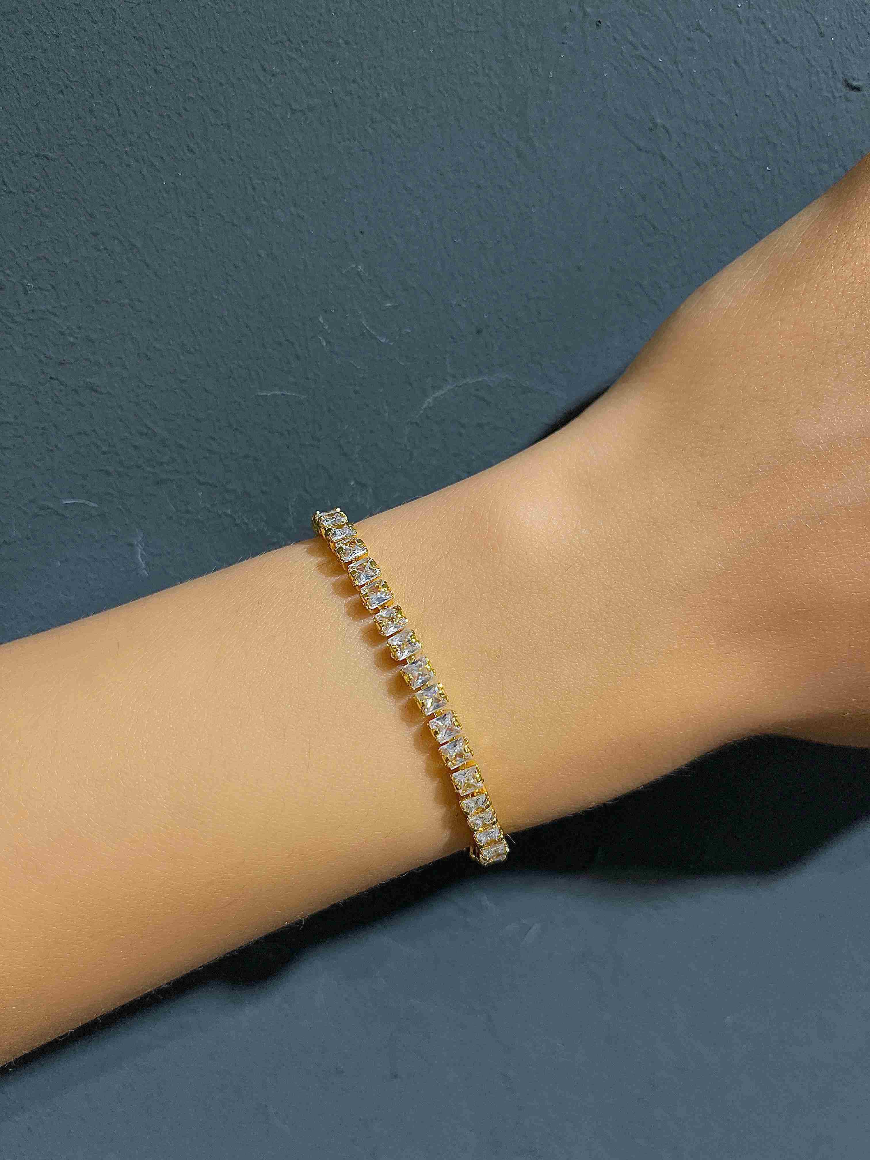 Çelik Su Yolu Bileklik