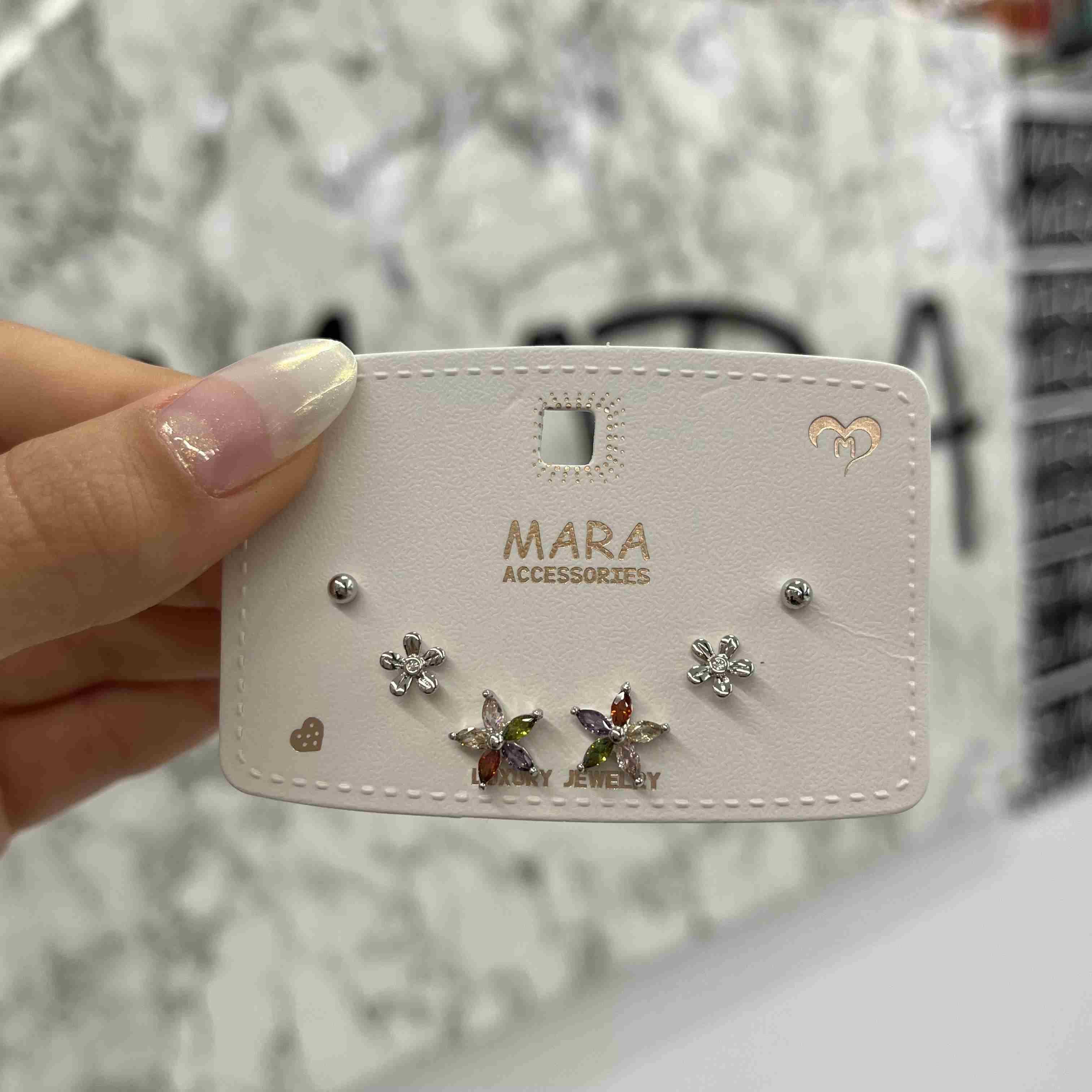 YAZLIK ÇITIR ZİRKON KOMBİN KÜPE 