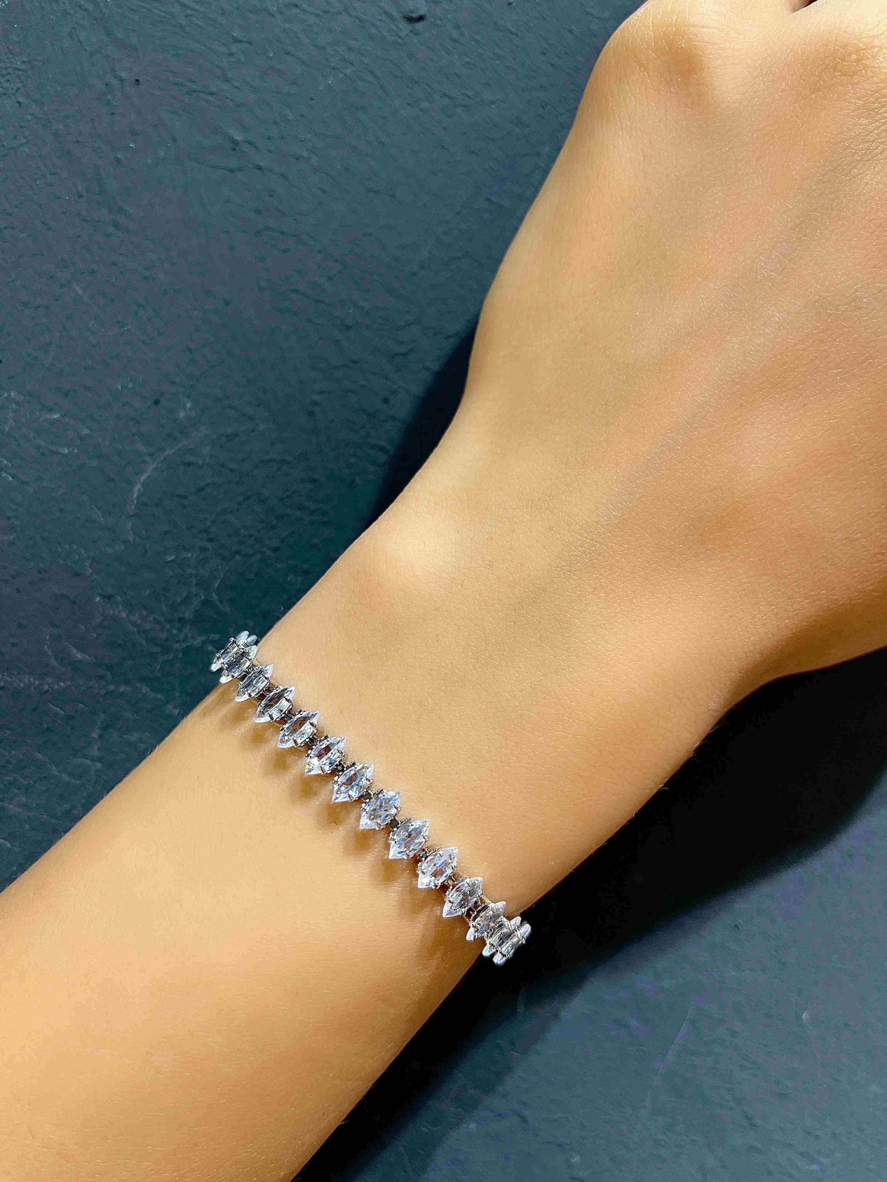 Çelik Su Yolu Bileklik