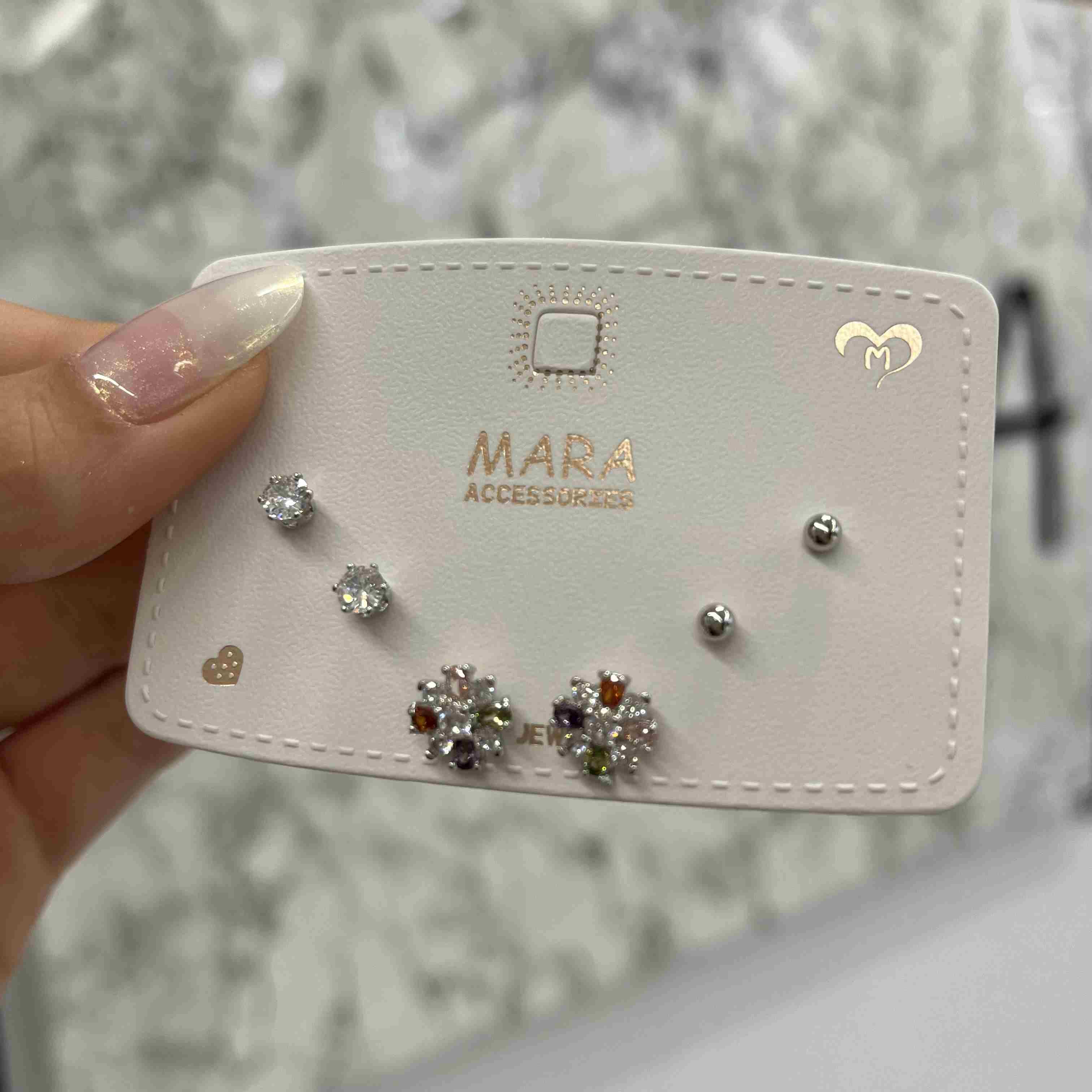 YAZLIK ÇITIR ZİRKON KOMBİN KÜPE 