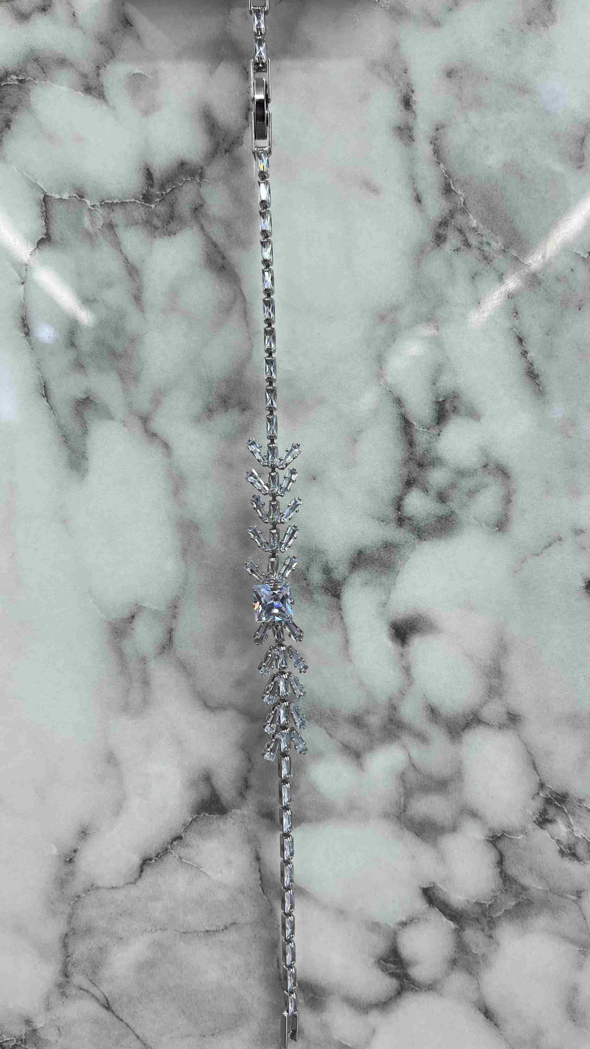 ZİRKON VİP BİLEKLİK