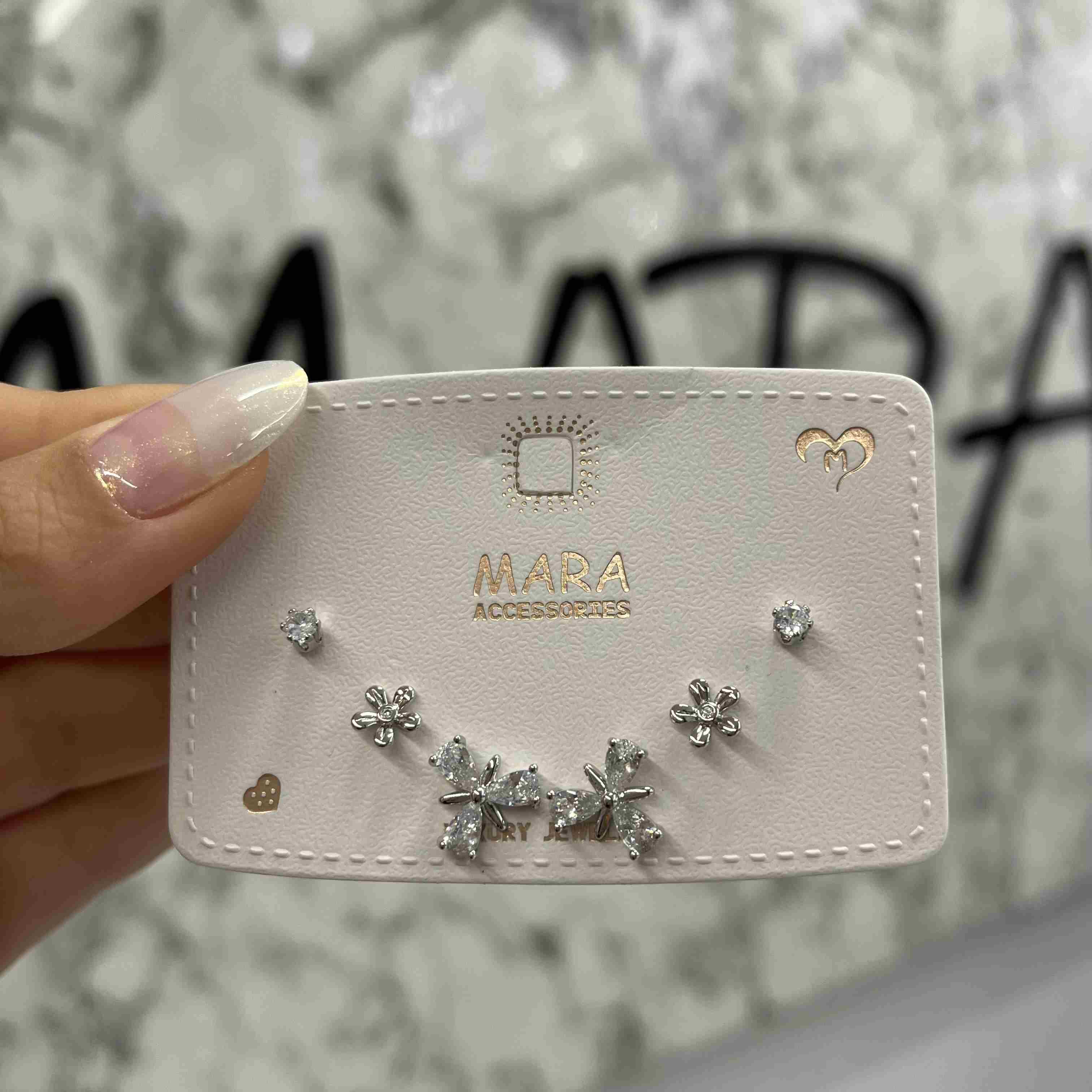 YAZLIK ÇITIR ZİRKON KOMBİN KÜPE 