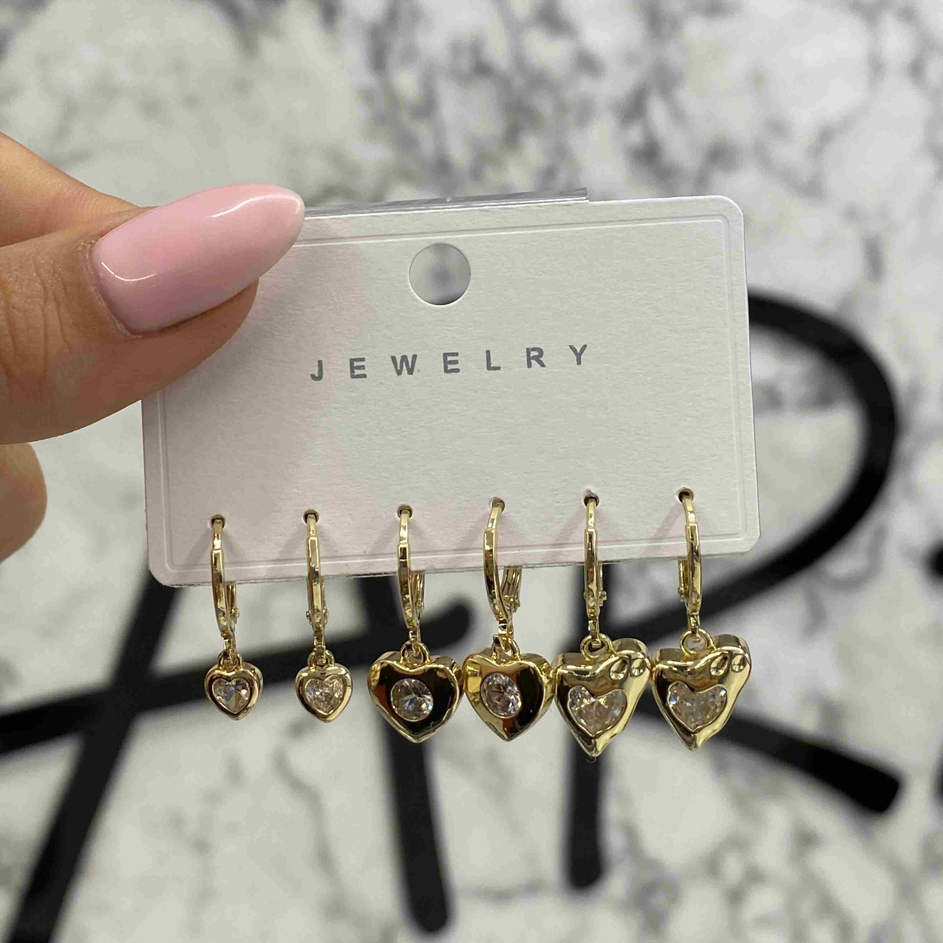 ZİRKON KONBIN KÜPE